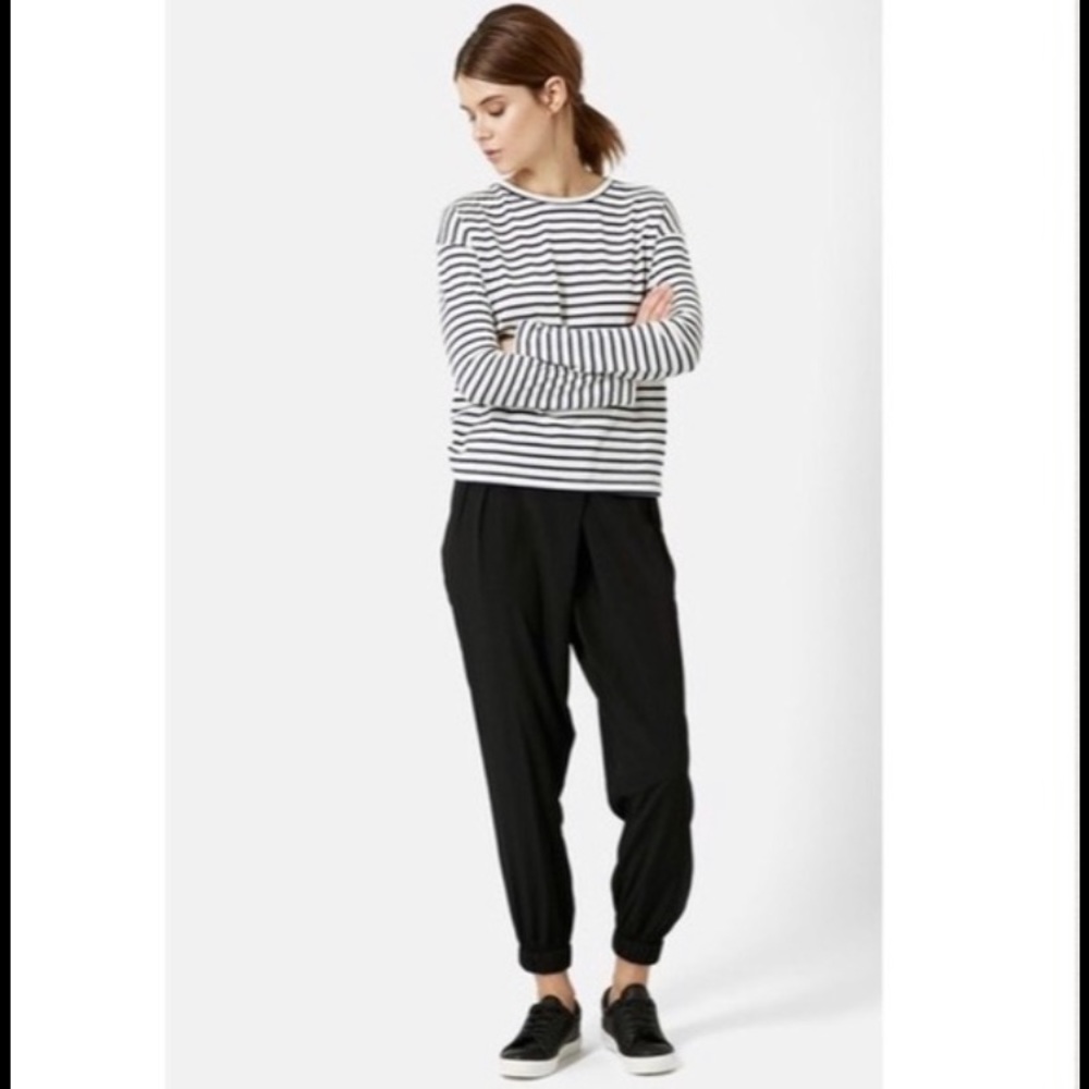 Black Topshop pants